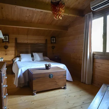 Vakantiehuis Pinares De Roche - Solo Familias