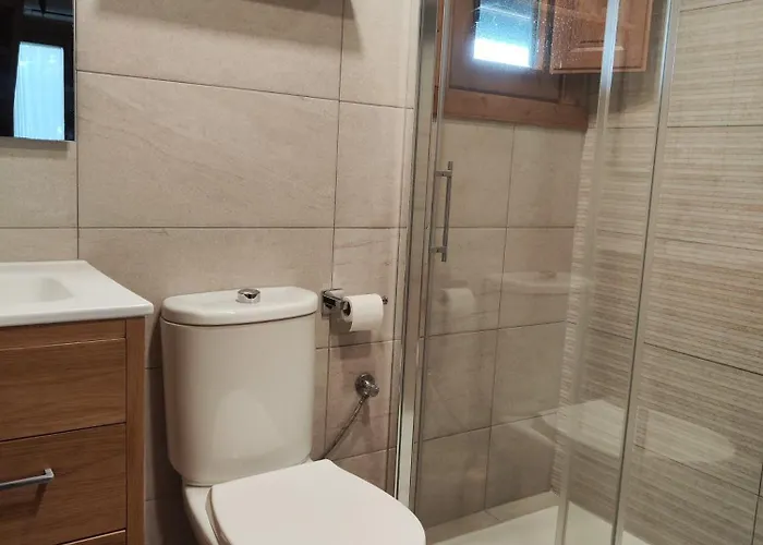 Pinares De Roche - Solo Familias